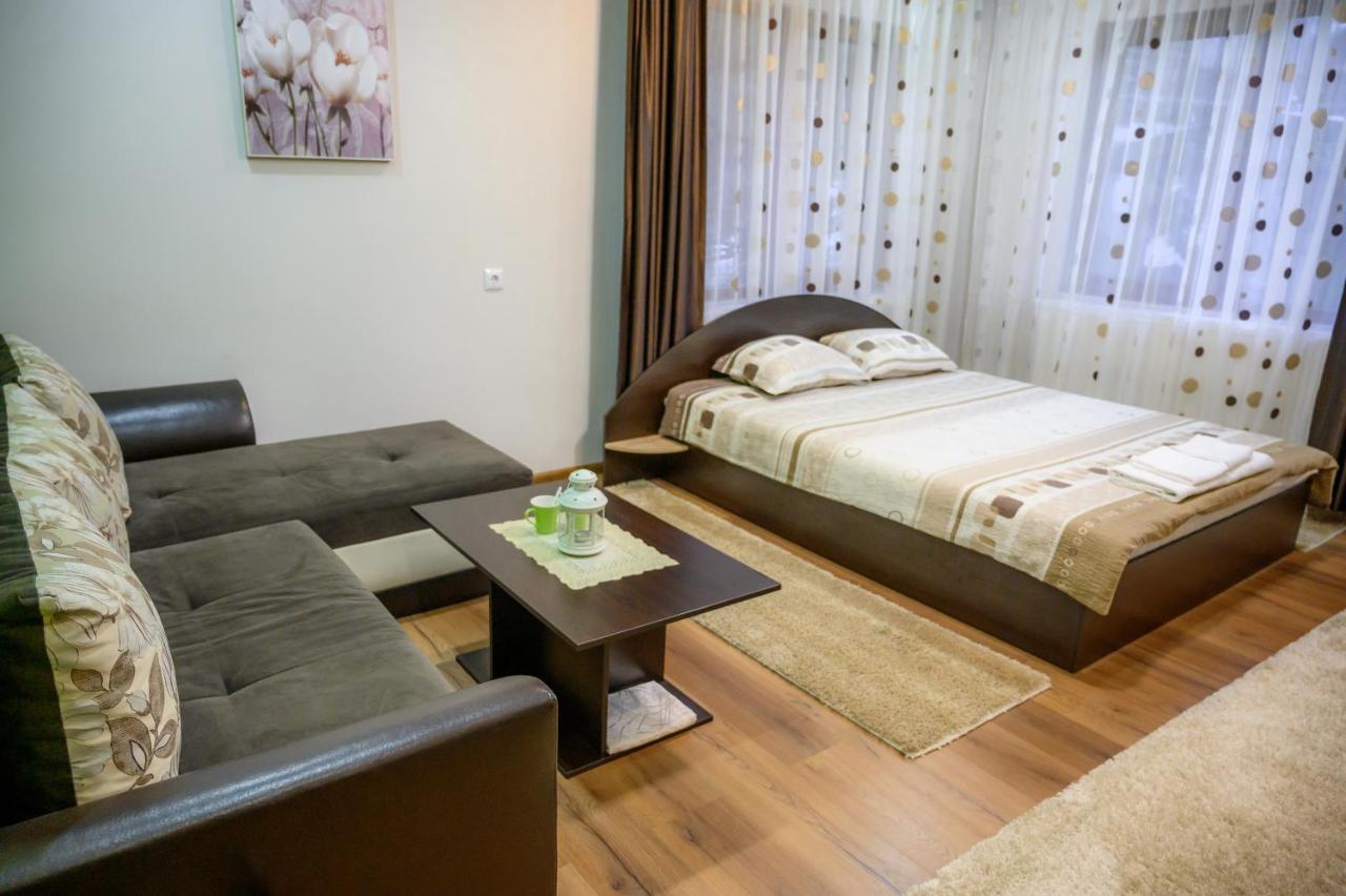 Guest House Angelkovi ساباريفا بانيا المظهر الخارجي الصورة