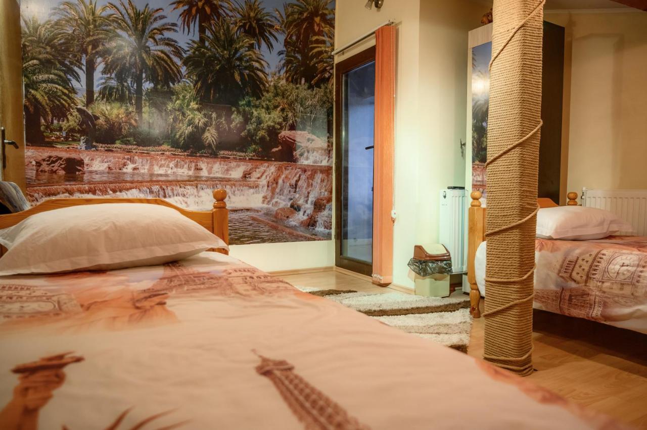 Guest House Angelkovi ساباريفا بانيا المظهر الخارجي الصورة